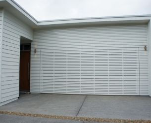 tilt horizontal slats