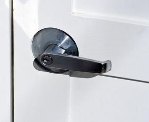 gate handle angled